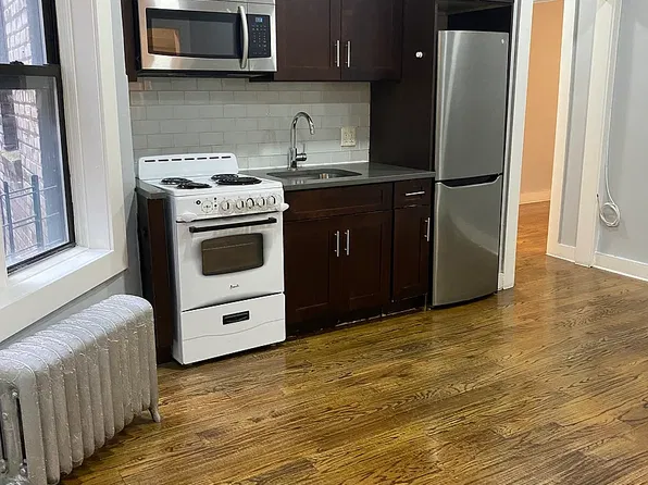 590 W 204th St APT A3, New York, NY 10034