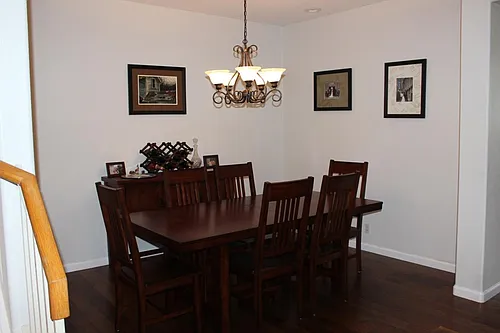 313 W Meadows Ln Photo 1