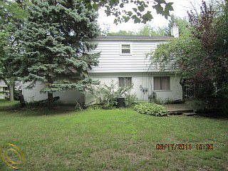 4th image of 6912 Lee Crest Dr