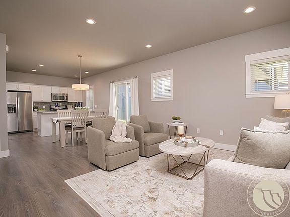 2nd image of 1736 Island View Dr