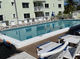1101 W Ocean Dr #4, Key Colony Beach, FL 33051