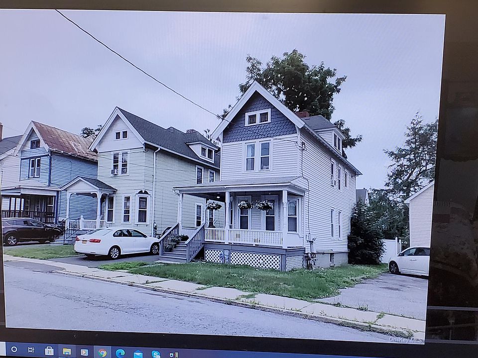2nd image of 11 Little Ave #1