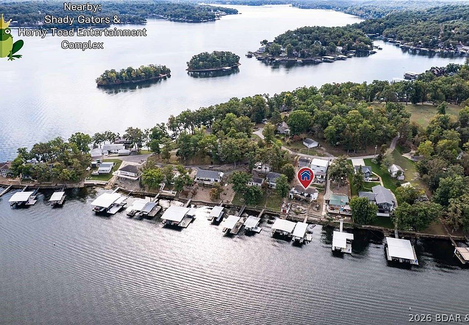 1st image of 33060 Fairglen Rd