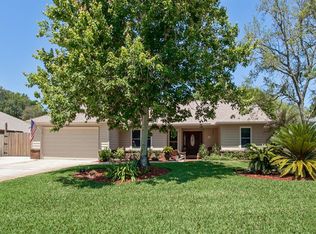 510 Valley Forge Rd E, Neptune Beach, FL 32266