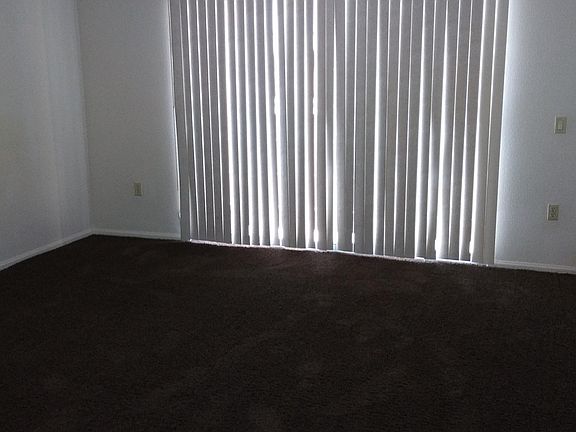 5th image of 699 Wake Ave #10
