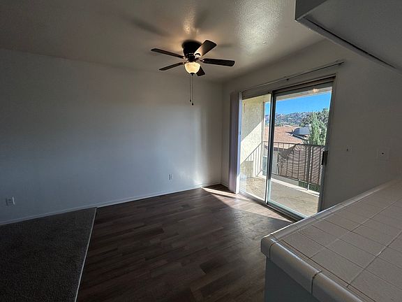 4th image of 930 S Buena Vista St APT C