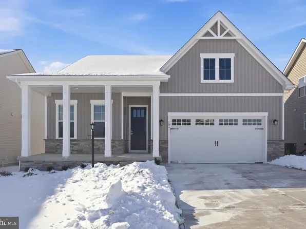 124 Bridge Valley Rd, Gettysburg, PA 17325