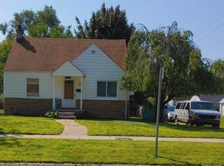 25537 Stanford St, Dearborn Heights, MI