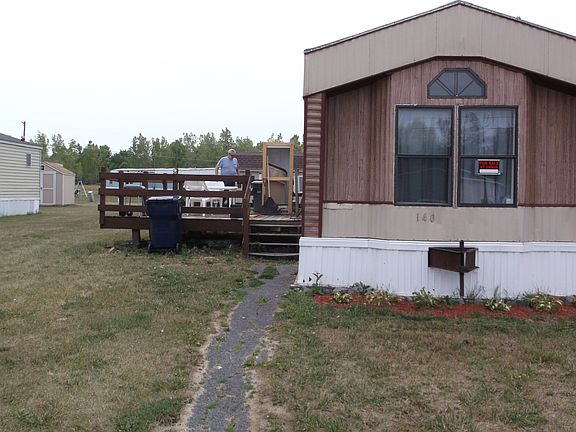 2nd image of 192 Ovid St Trlr 140