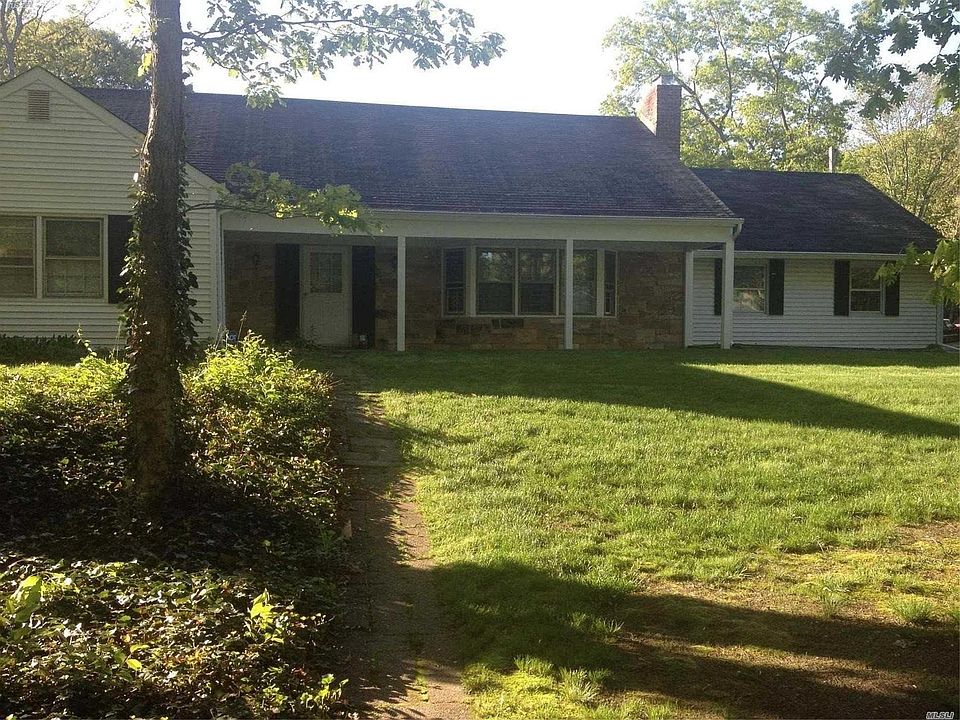 1st image of 51 Sycamore Cir
