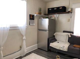 5208 Brooklyn Ave NE APT 3B, Seattle, WA 98105