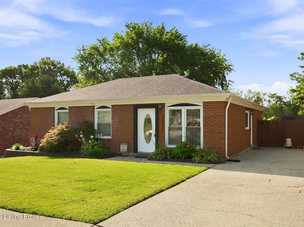 8901 Lantana Dr, Louisville, KY 40229