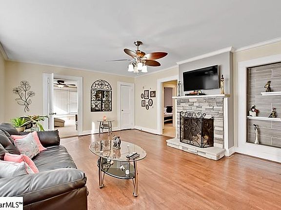 2nd image of 23 S Haven Dr