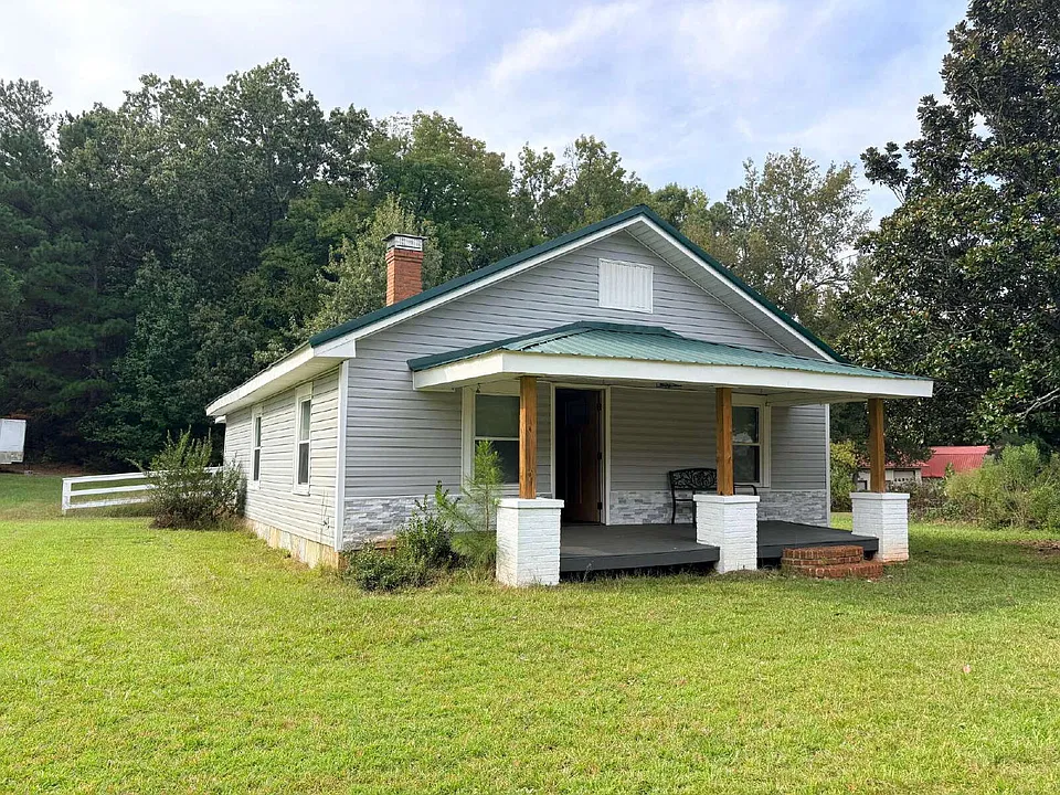 395 S Carolina Cir #20