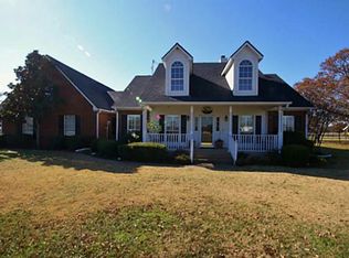 8124 Karen Ln, Terrell, TX 75160