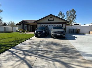 14965 Farmington St, Hesperia, CA 92345