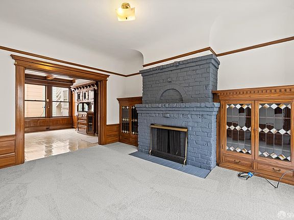 3rd image of 1326 Taylor St
