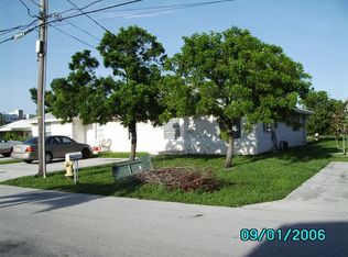 106 SE 4th Ave, Hallandale Beach, FL 33009