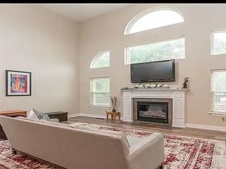 23 Jefferson Ct — Photo 8