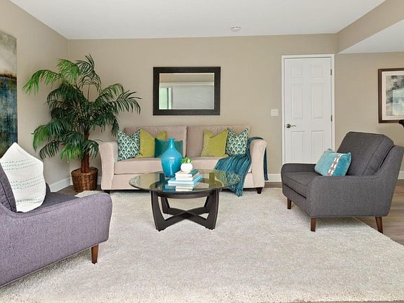 4th image of 5659 Sunflower Ln