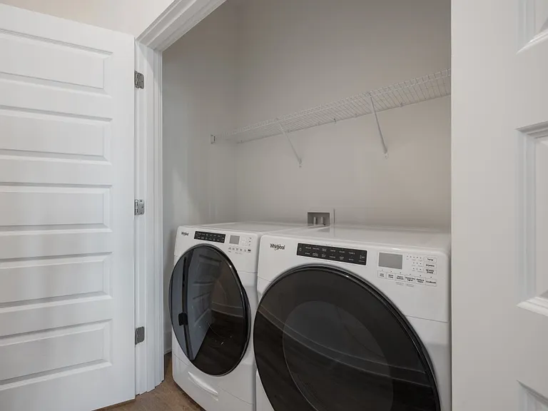 542 Southgate Ave #302 — Photo 12