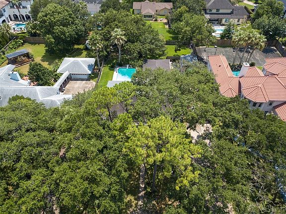 4th image of 5417 Braeburn Dr