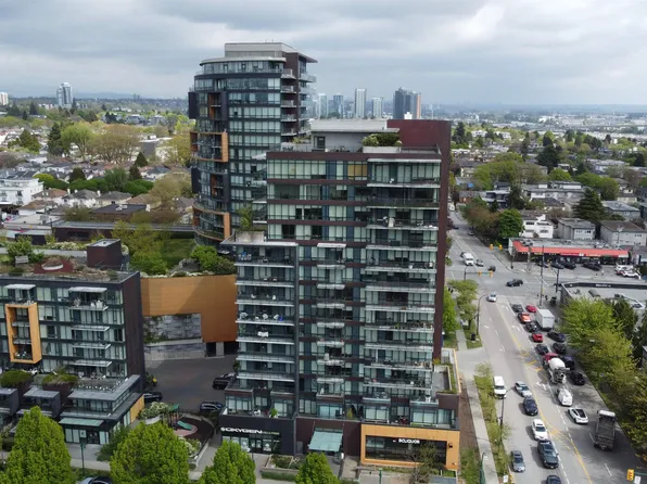 8588 Cornish St #507, Vancouver, BC V6P 0C1