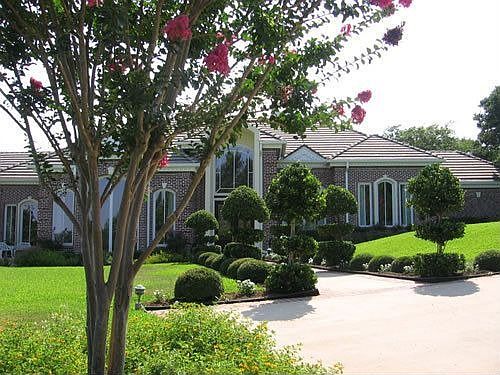 1st image of 3504 Winding Creek Dr
