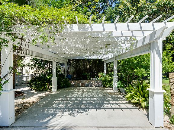 2nd image of 5457 Soundside Dr