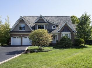 735 Deep Dene Cv, Deerfield, IL 60015