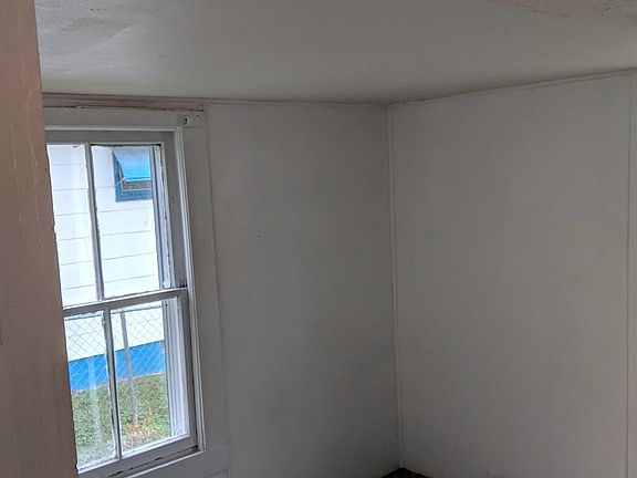 2nd image of 3808 10th Ave