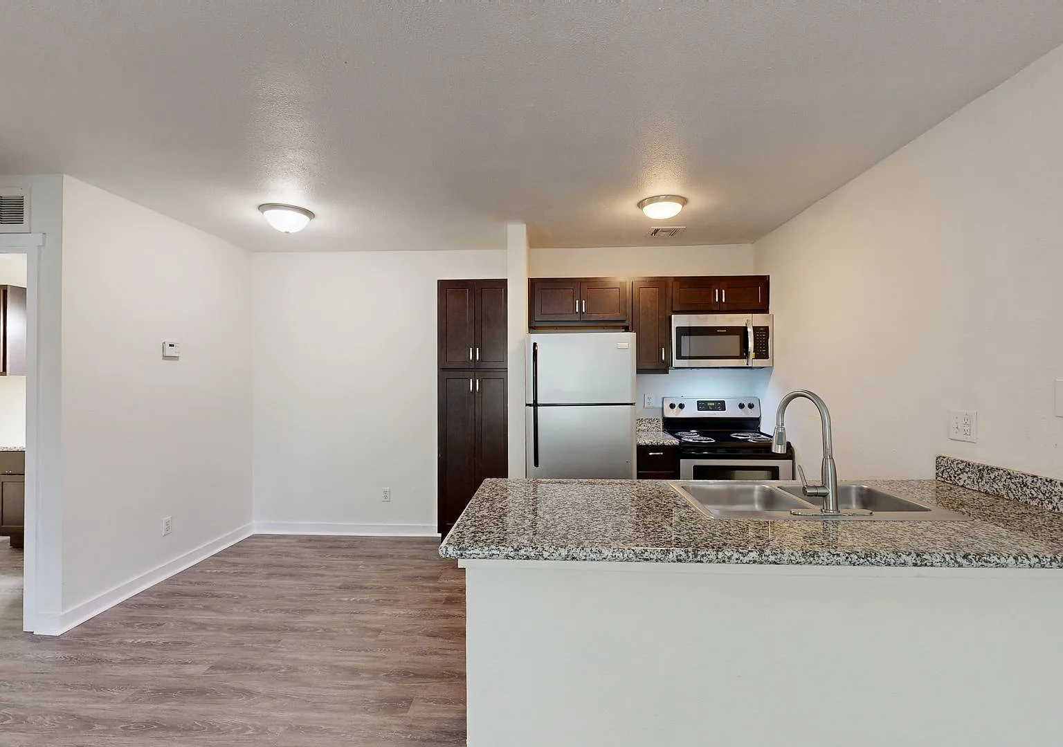 Bennett Ridge Apartments — Photo 4