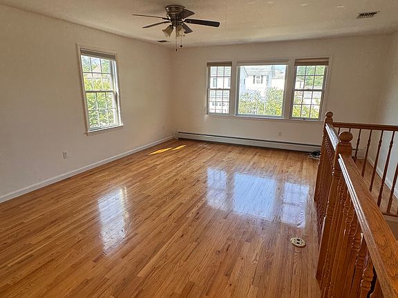 2nd image of 70 William Ave Floor 2