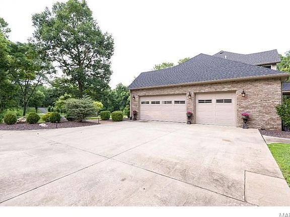 5th image of 4519 Vaile Ave
