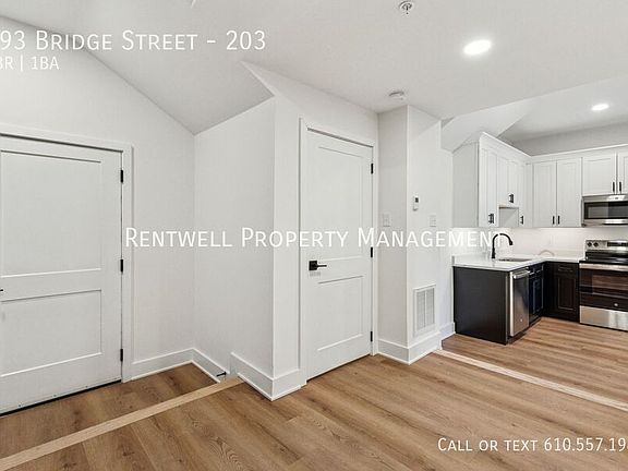5th image of 193 Bridge St #203