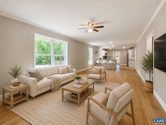 5th image of 108 Bollingbrook Dr