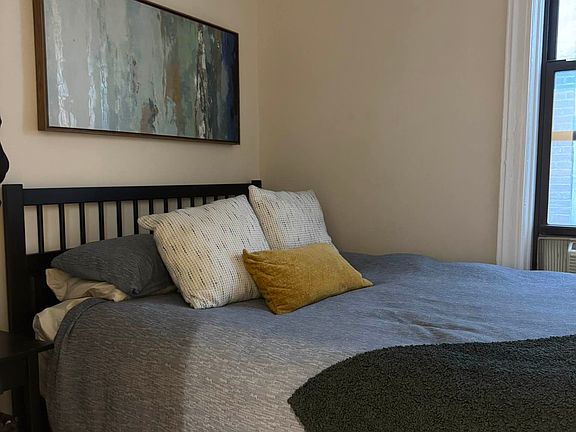 5th image of 82 Schermerhorn St APT 4A