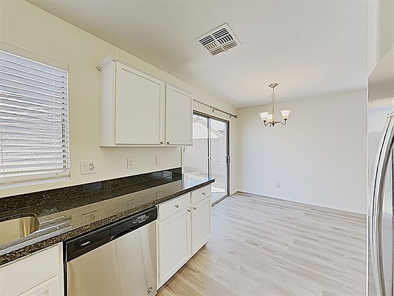 5th image of 842 E Nardini St
