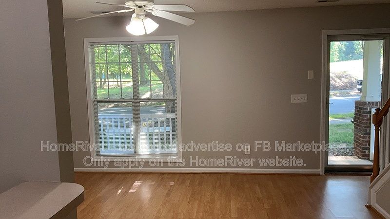 2nd image of 12915 Thistlebrook Ln