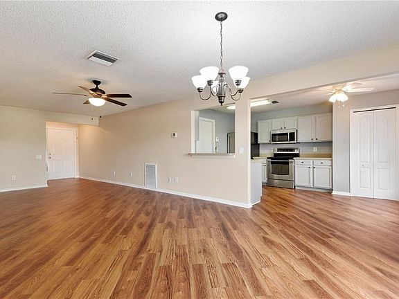 3rd image of 12260 Dawn Vista Dr