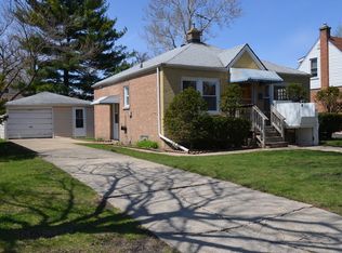 4058 Grace St, Schiller Park, IL 60176