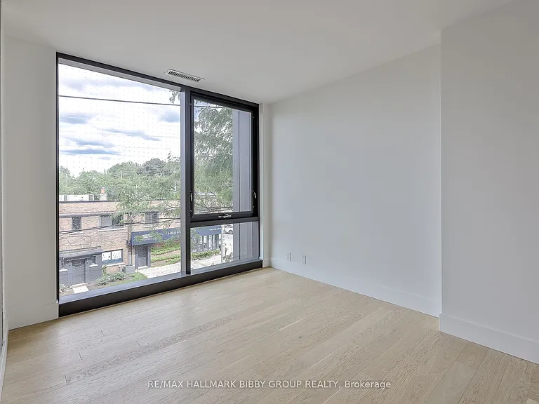 1414 Bayview Ave #204 — Photo 13