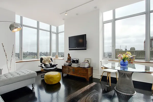 Rented by Corcoran | media 47