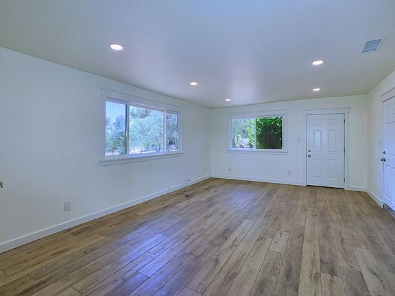 5th image of 23453 Japatul Valley Rd