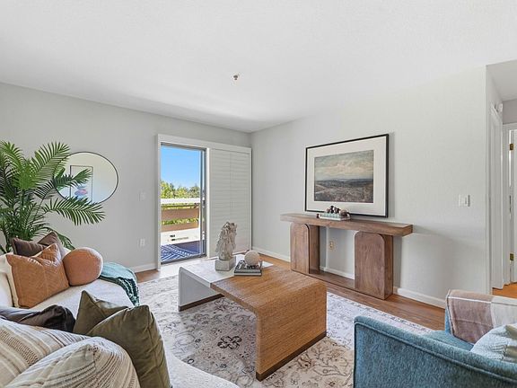 3rd image of 576 W Parr Ave Unit 21