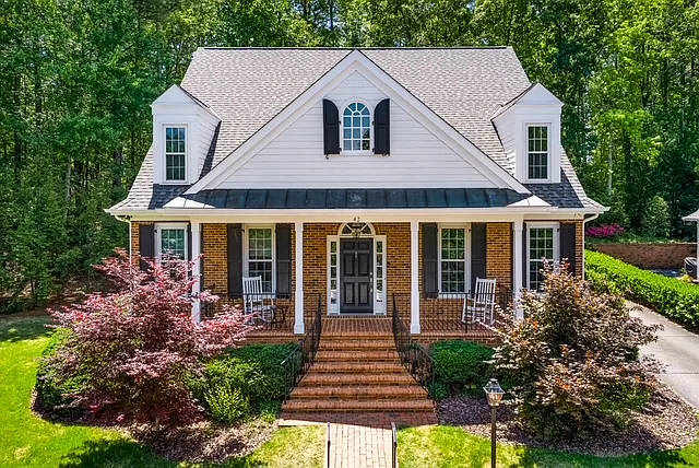 42 - a Cheswick Place - 1 — Photo 1