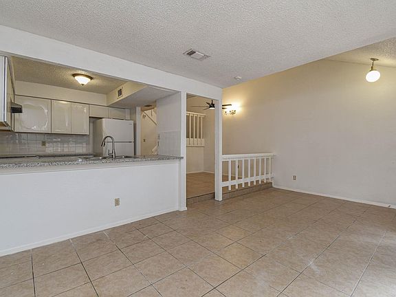 5th image of 12906 Leader St #2906