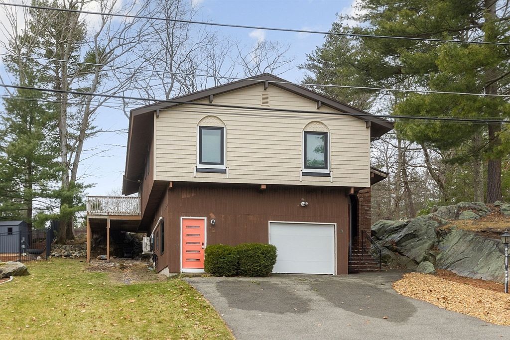 8 Hickory Hill Rd, Wakefield, MA 01880 | Zillow