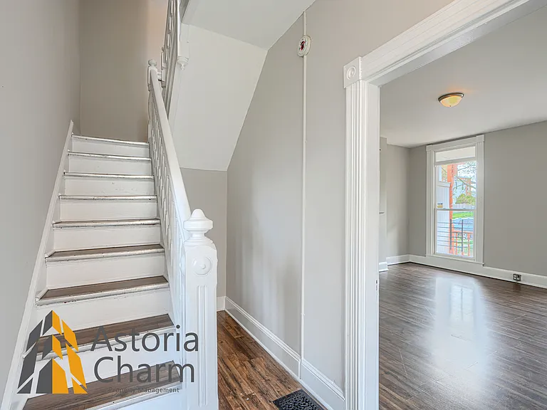 23 S Augusta Ave — Photo 17