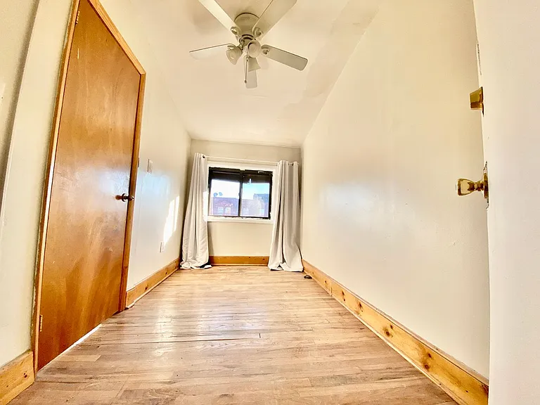 459 Putnam Ave #3 — Photo 11